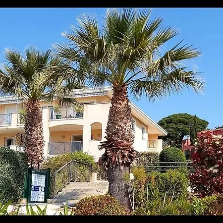 Jolie Loft Les Issambres Golf De Saint-Tropez *